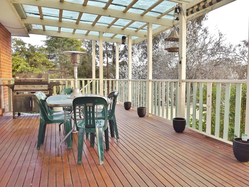 41  Smallburn Avenue, Newborough VIC 3825