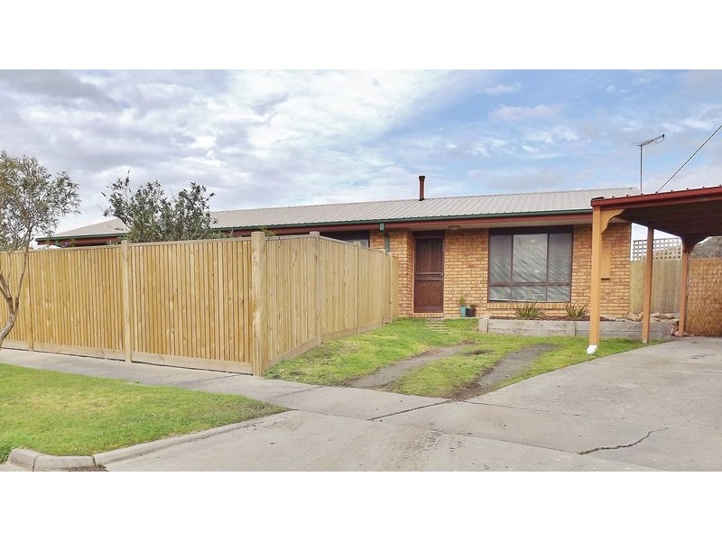 46 Randall Crescent, Moe VIC 3825