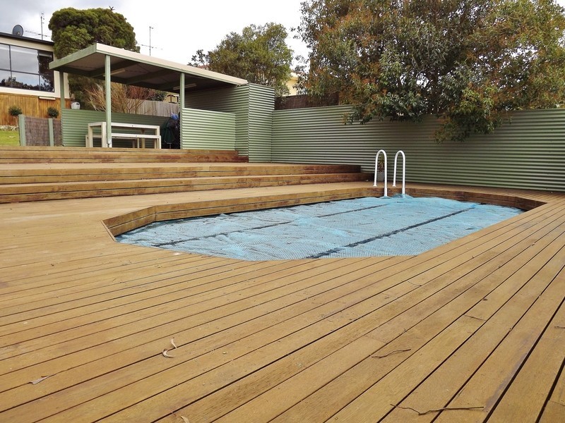 15 Joy Street, Newborough VIC 3825