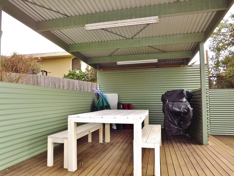 15 Joy Street, Newborough VIC 3825