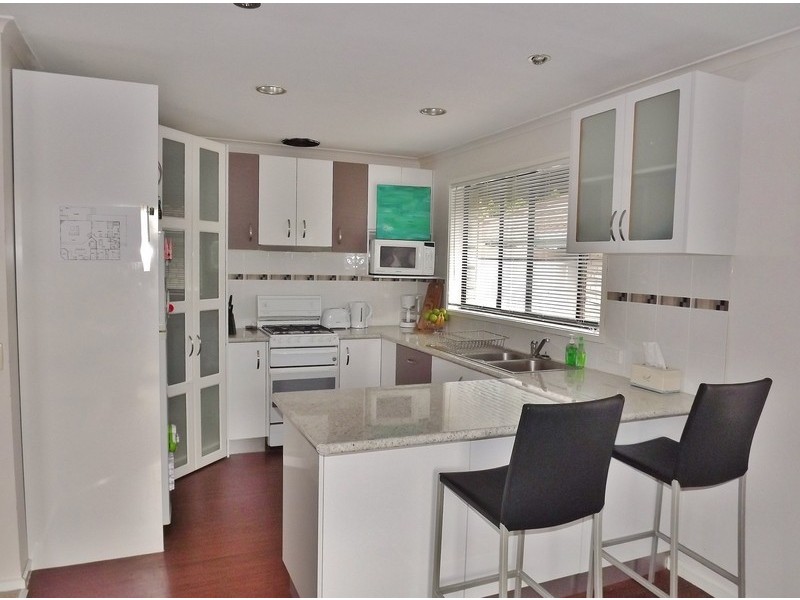 3/21  William Street, Newborough VIC 3825