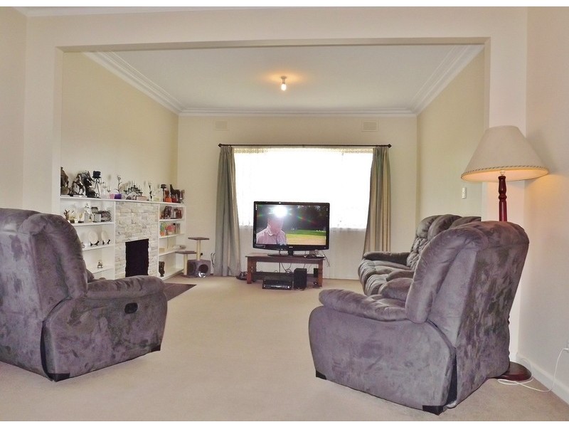 21 Rubery Street, Moe VIC 3825