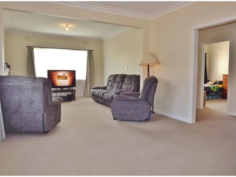 21 Rubery Street, Moe VIC 3825