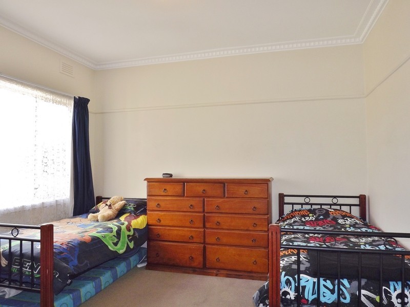 21 Rubery Street, Moe VIC 3825