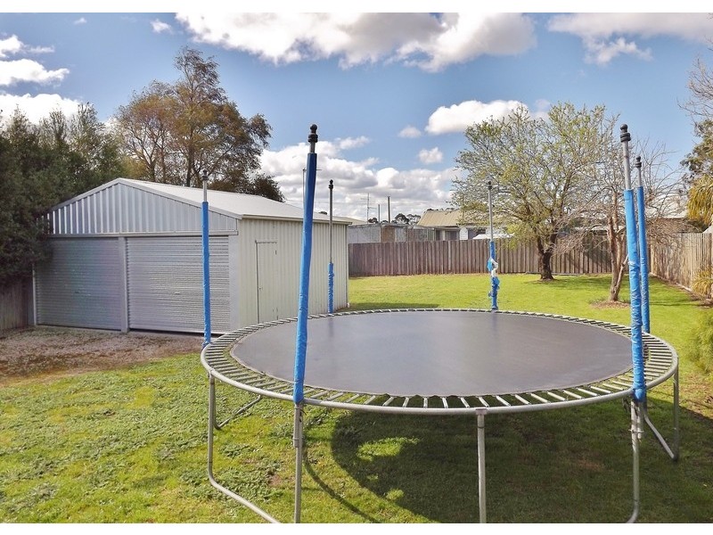 21 Rubery Street, Moe VIC 3825