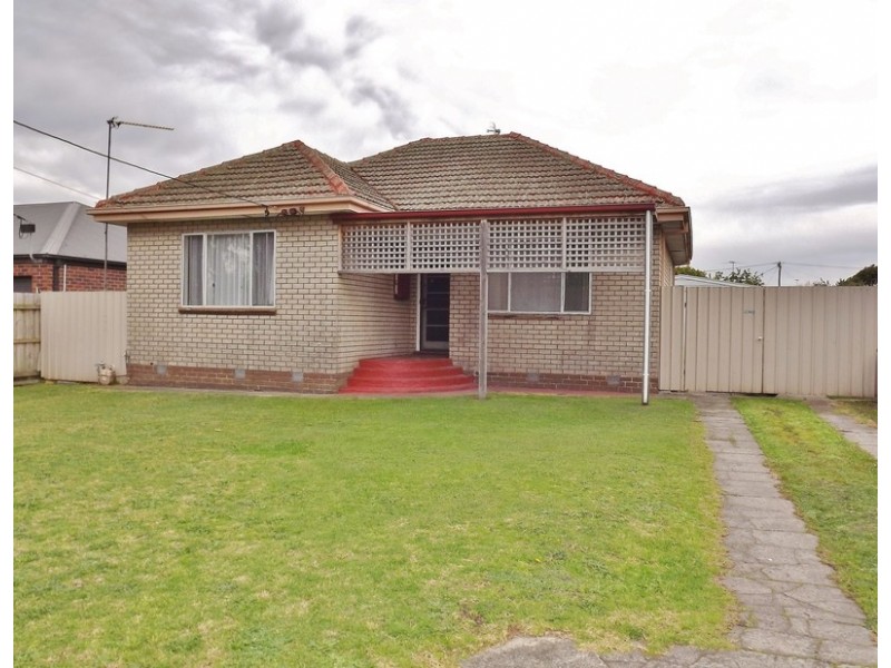 9 Rubery Street, Moe VIC 3825