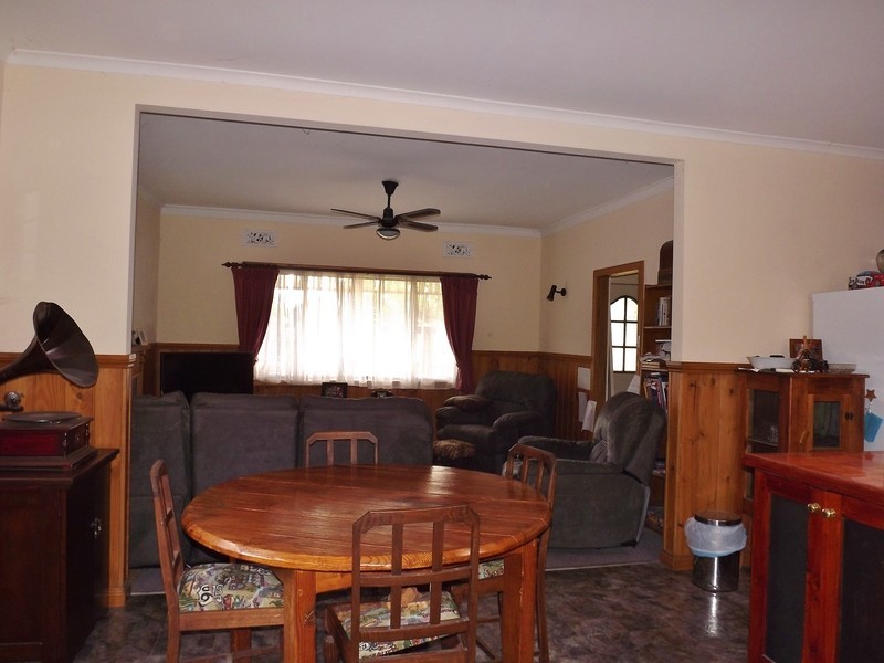 20 Brock Street, Moe VIC 3825