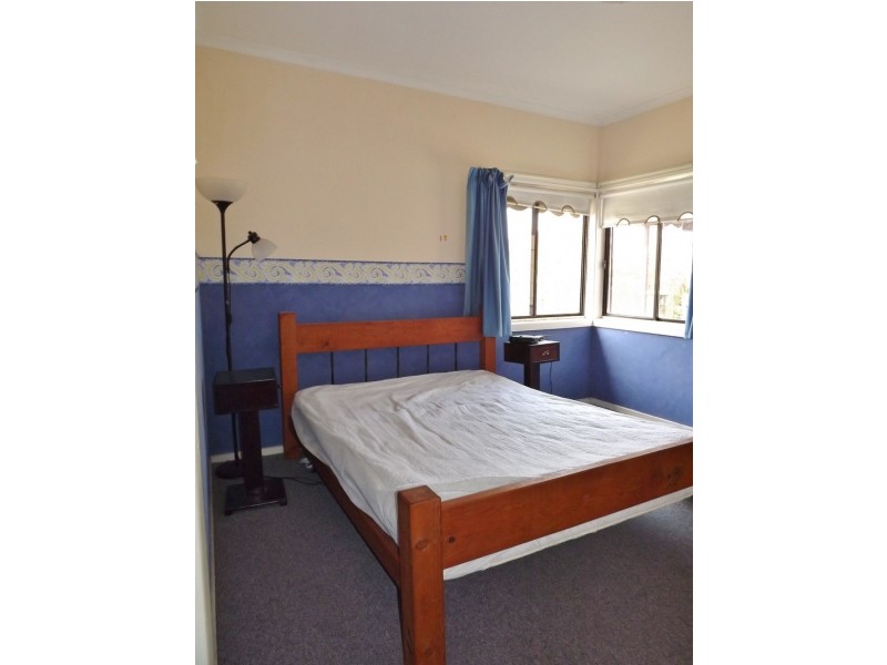 20 Brock Street, Moe VIC 3825