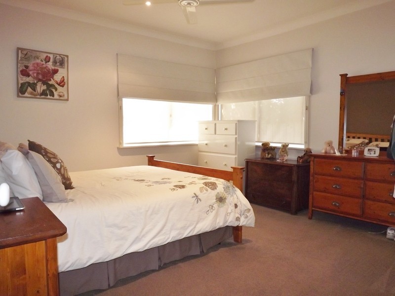 15 Monash Road, Newborough VIC 3825