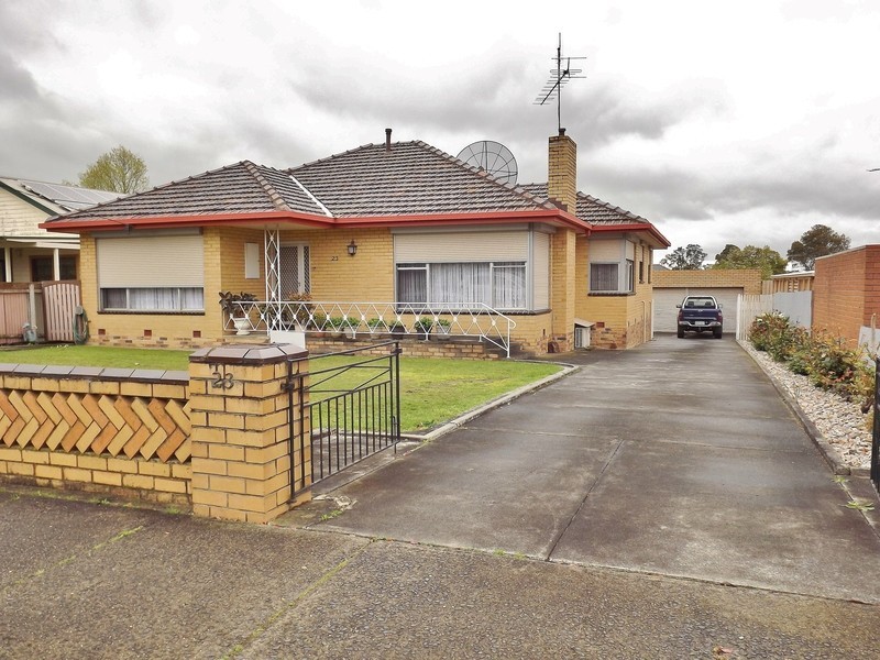 23  Monash Road, Newborough VIC 3825