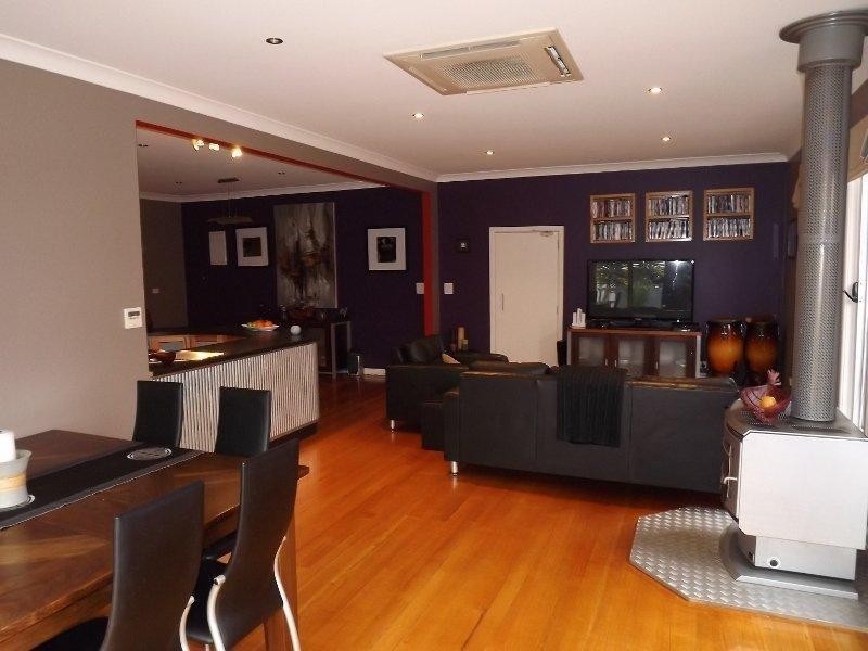 20 Rutherglen Rd, Newborough VIC 3825