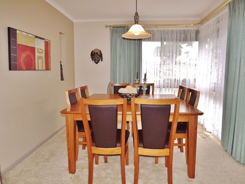 1 Amor Court, Newborough VIC 3825