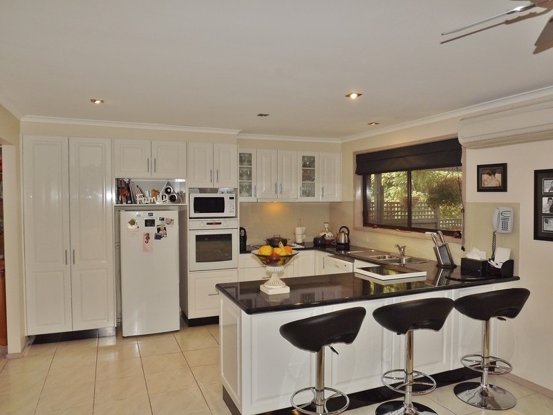 1 Amor Court, Newborough VIC 3825