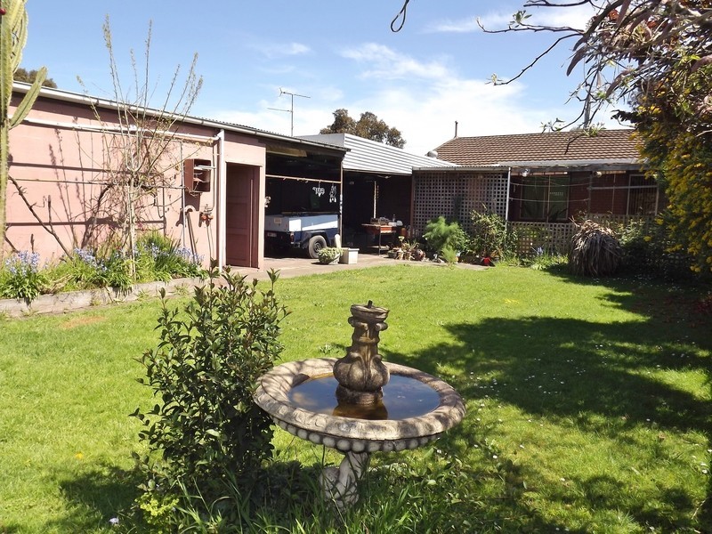 31  Truscott Road, Moe VIC 3825