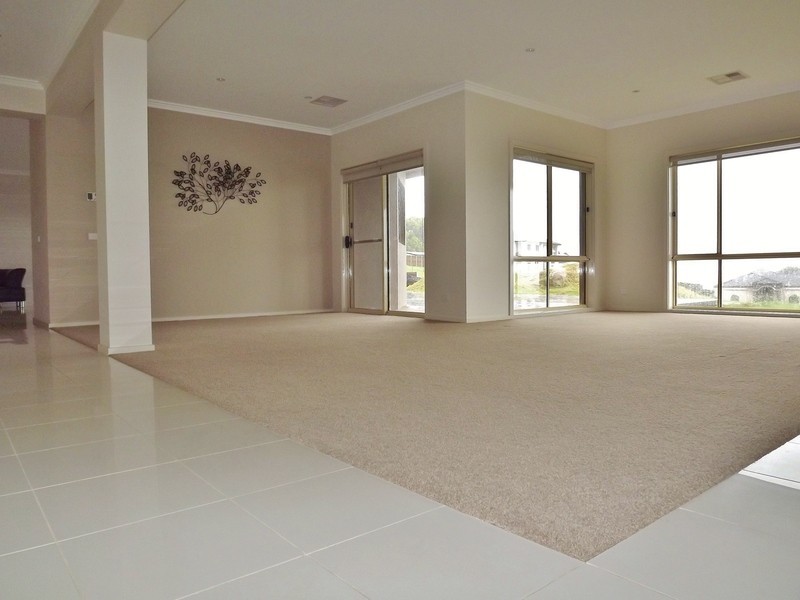 1 Sharnee Court, Moe VIC 3825