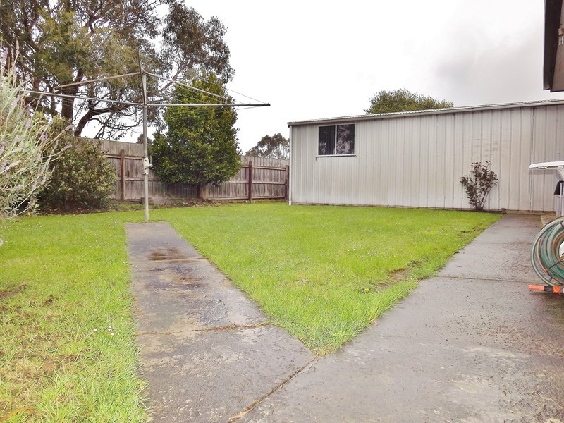 7 Southwell Avenue, Newborough VIC 3825