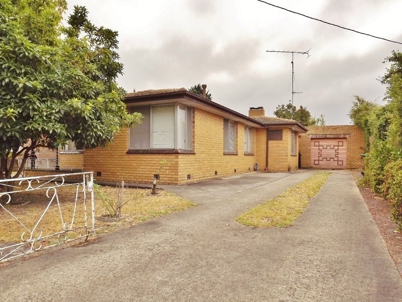 249  Old Sale Road, Newborough VIC 3825