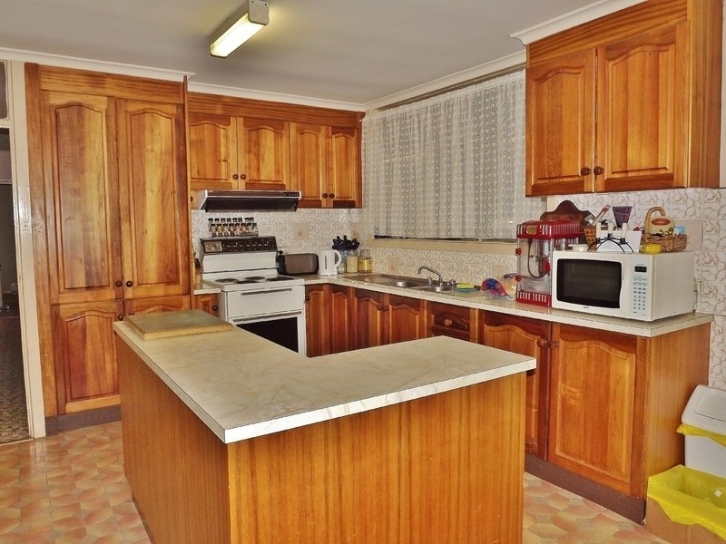 249  Old Sale Road, Newborough VIC 3825