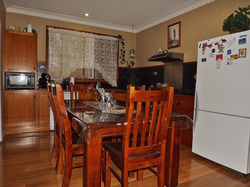 1A Austin Avenue, Moe VIC 3825