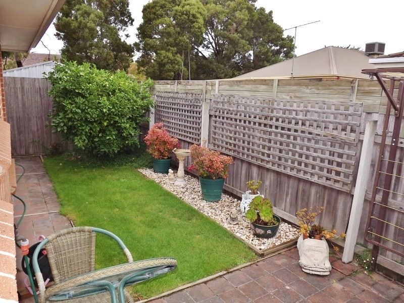 3/7 Saxtons Drive, Moe VIC 3825