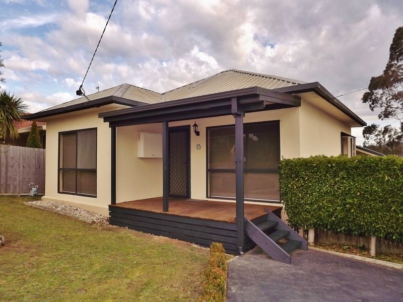 15 Joy Street, Newborough VIC 3825
