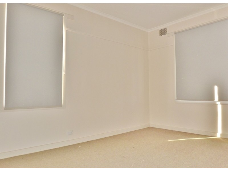 27 Kent Street, Moe VIC 3825