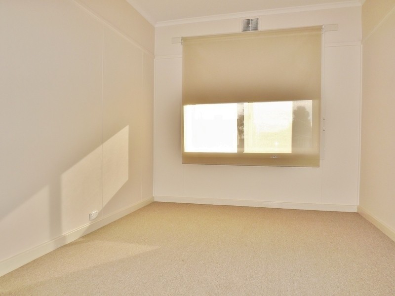 27 Kent Street, Moe VIC 3825