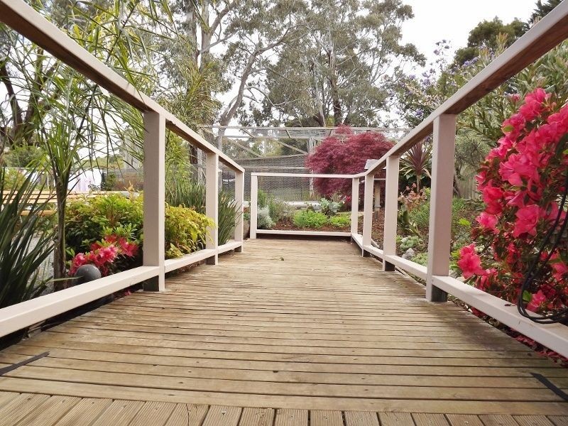 19 St Phillack Crescent, Rawson VIC 3825