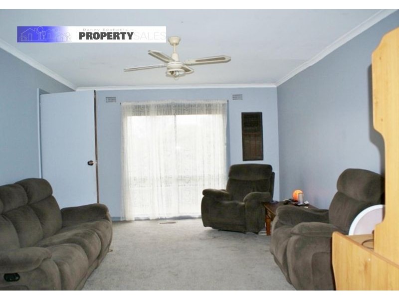 23 Western Avenue, Newborough VIC 3825