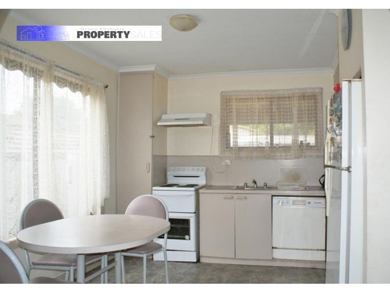 23 Western Avenue, Newborough VIC 3825