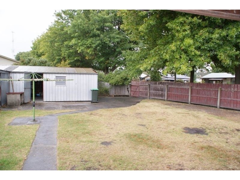 23 Western Avenue, Newborough VIC 3825