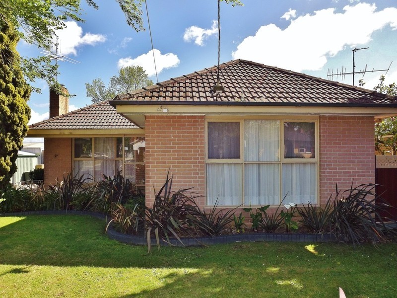 2a Vale Street, Moe VIC 3825
