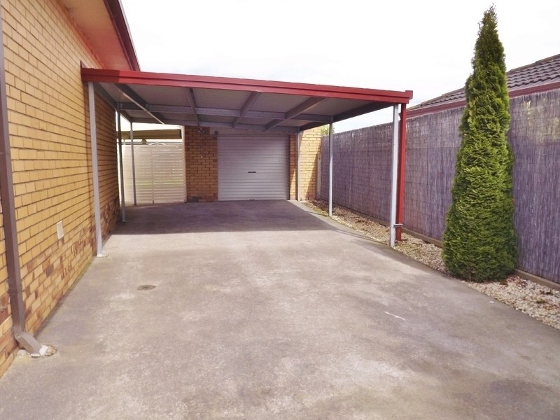 28 Old Sale Road, Moe VIC 3825