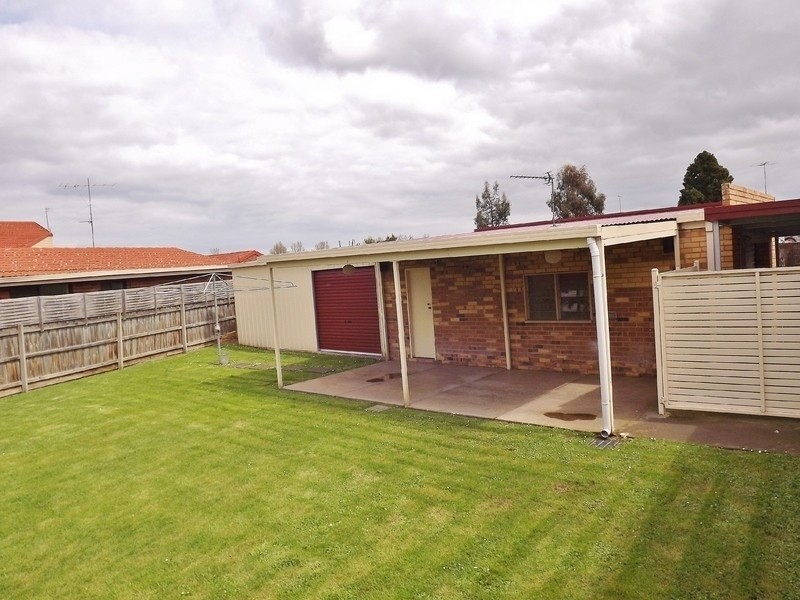 28 Old Sale Road, Moe VIC 3825