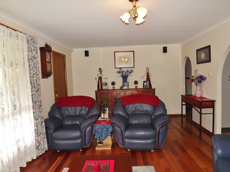 48 Eastern Avenue, Newborough VIC 3825