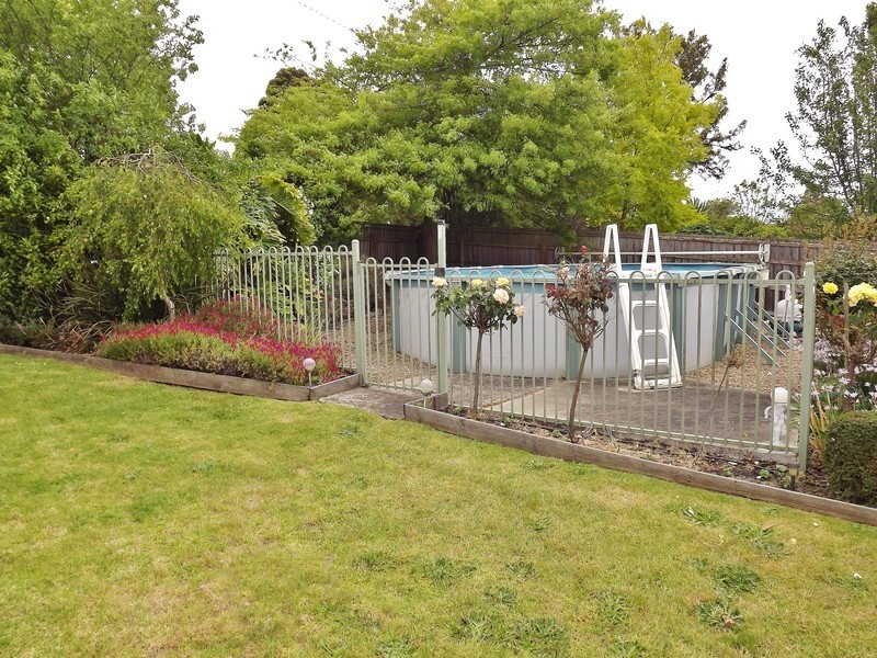 48 Eastern Avenue, Newborough VIC 3825