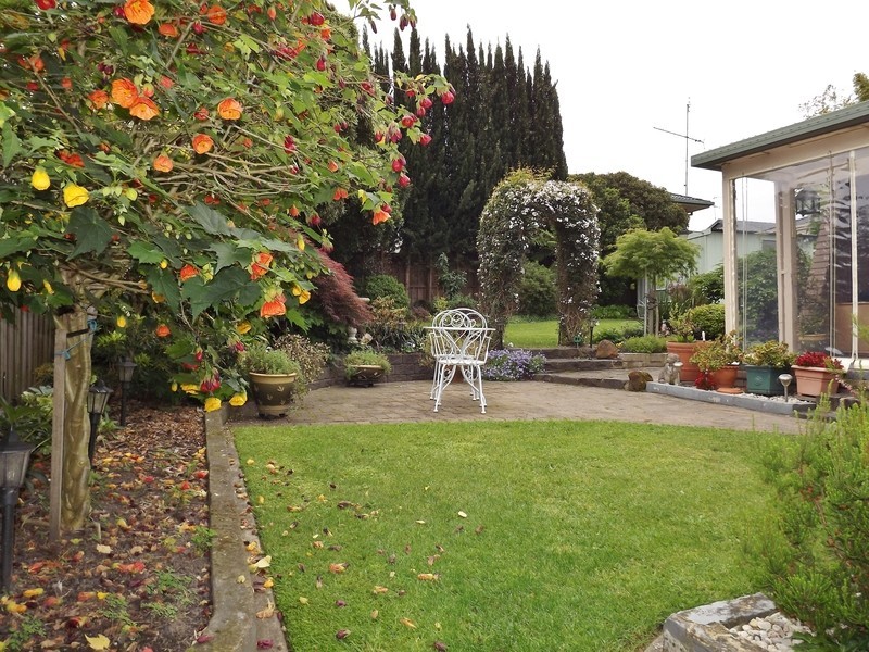 9 Cobb Court, Moe VIC 3825