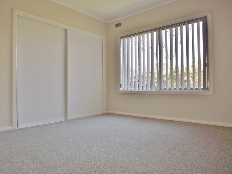 1/4 York Street, Moe VIC 3825