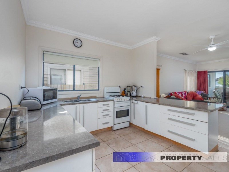 9 Bruce Street, Moe VIC 3825