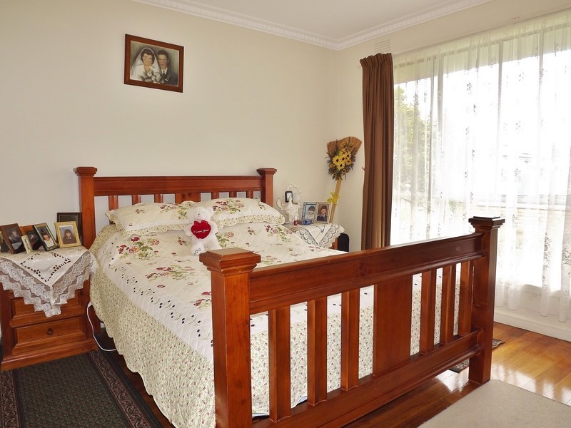 31 Brock Street, Moe VIC 3825