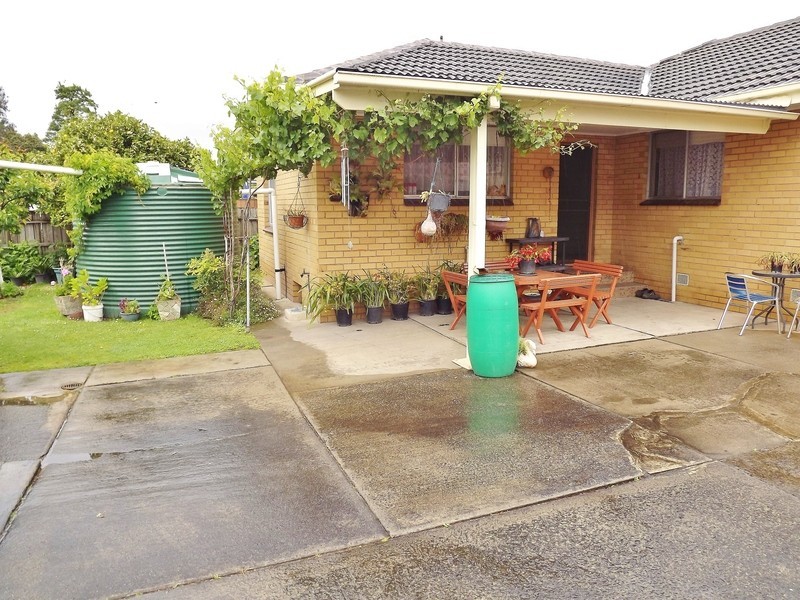 31 Brock Street, Moe VIC 3825
