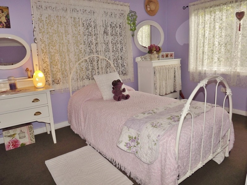 8 Coalville Road, Moe VIC 3825