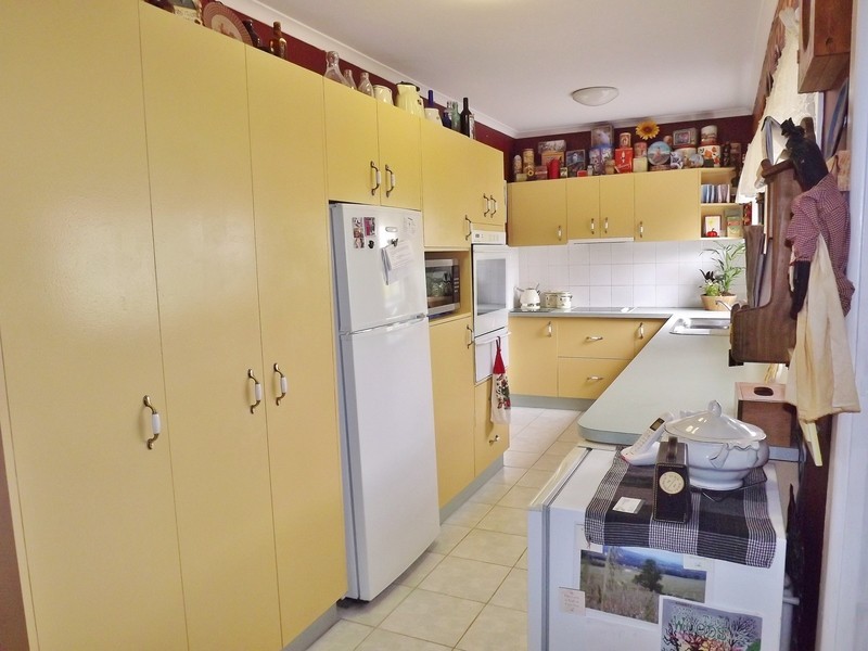 8 Coalville Road, Moe VIC 3825