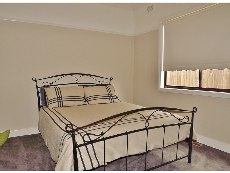 32 Cross Street, Newborough VIC 3825