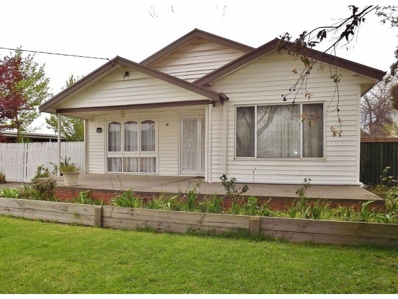 1A Austin Avenue, Moe VIC 3825