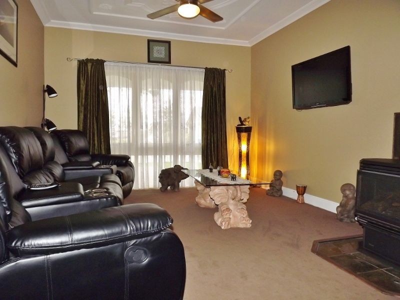 1A Austin Avenue, Moe VIC 3825