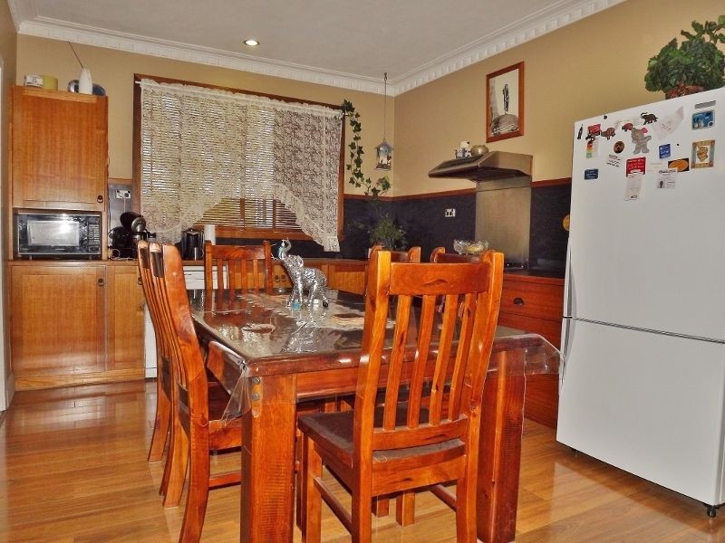 1A Austin Avenue, Moe VIC 3825