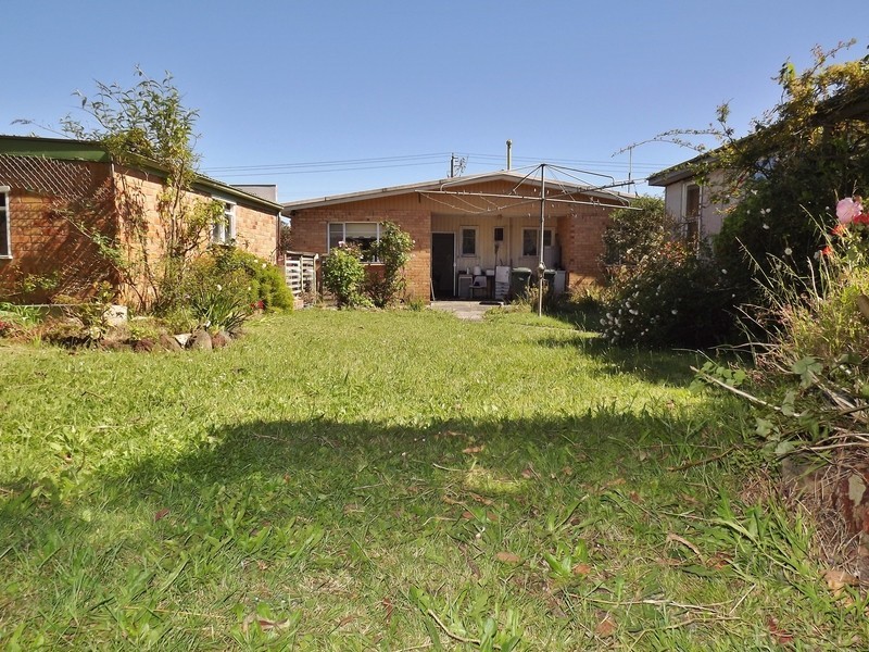 70 Chamberlain Road, Newborough VIC 3825