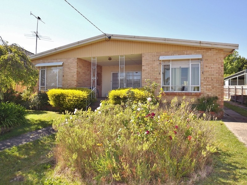 70 Chamberlain Road, Newborough VIC 3825