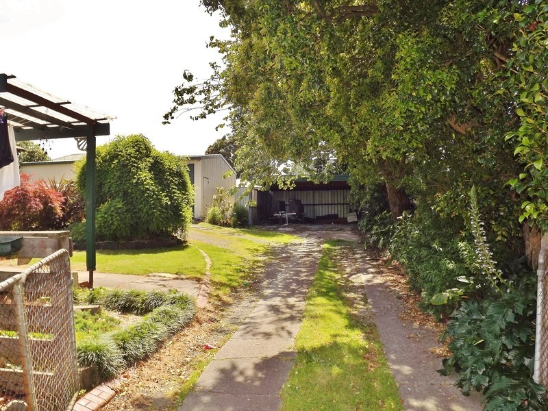 25 Railway Crescent, Moe VIC 3825